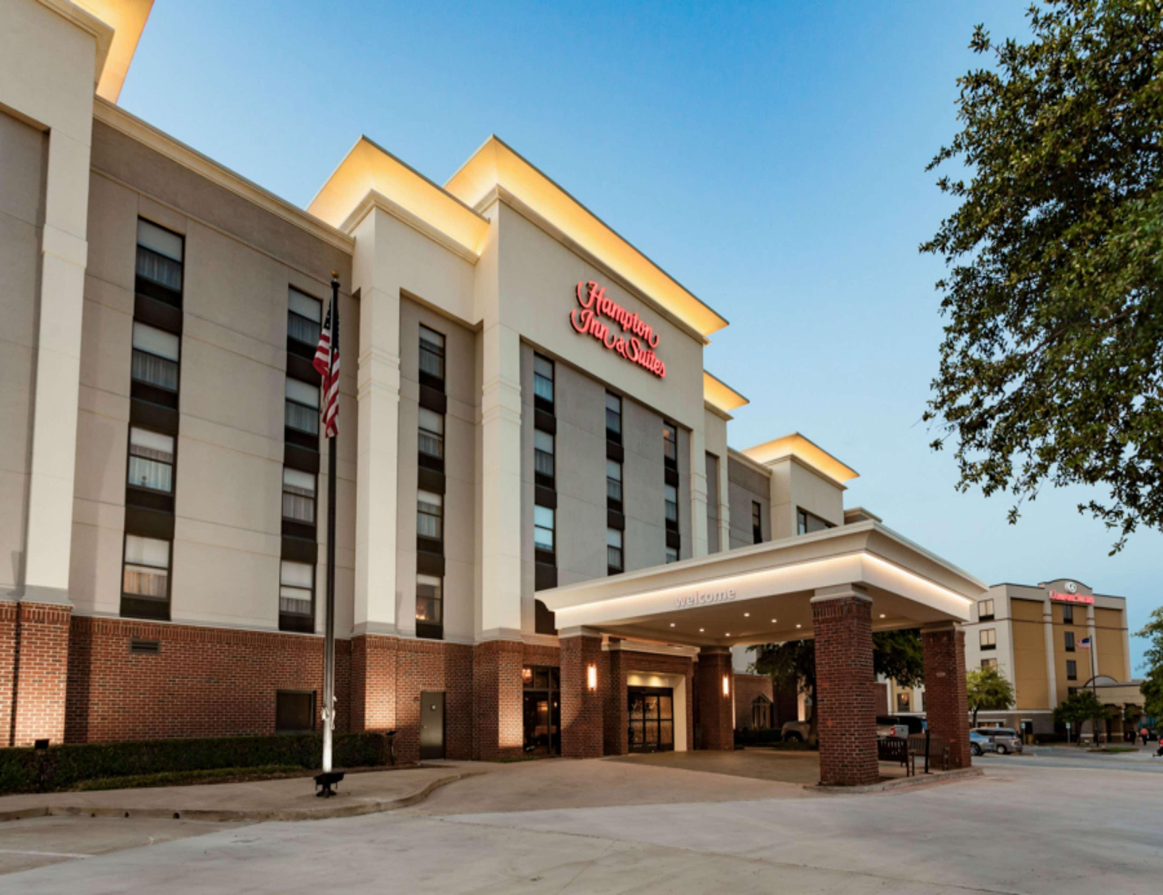 Hampton Inn & Suites Dallas Dfw Airport North Grapevine Exterior photo
